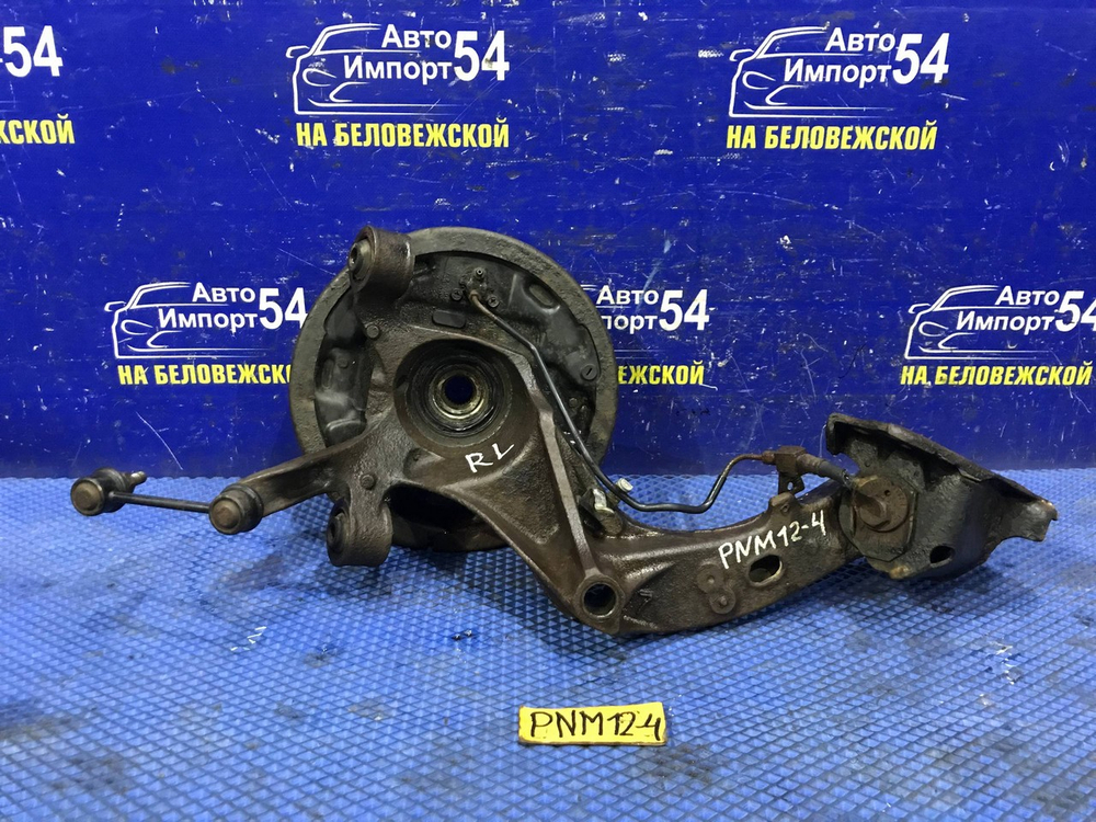 Ступица задняя левая NISSAN LIBERTY 1998