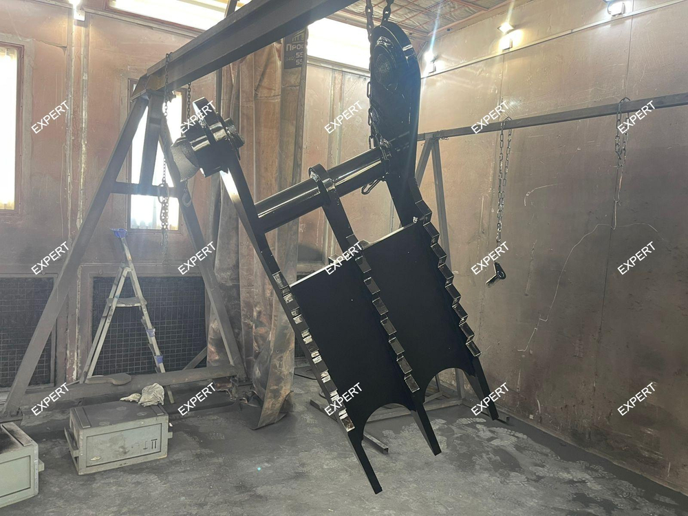 Ковш корчеватель на Экскаватор JCB