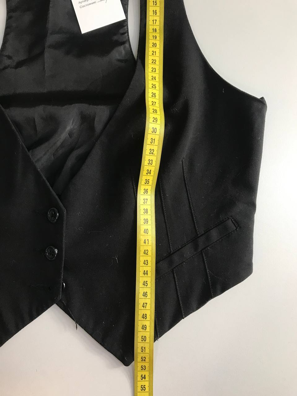 Жилетка классического кроя, маркировка S, визуально на 44 размер