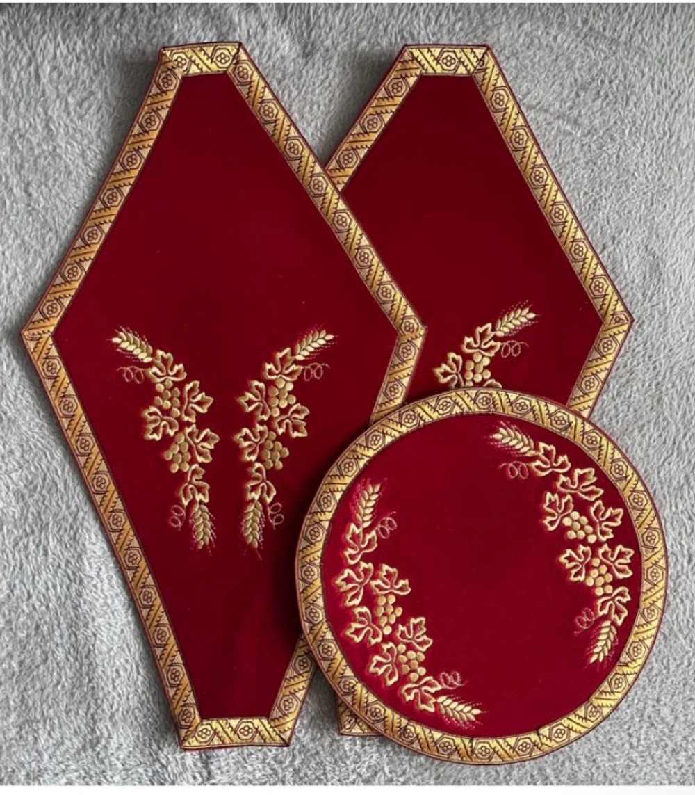 Платы напрестольные под крест, ромб вышитые, бархат, панбархат, иск. замша