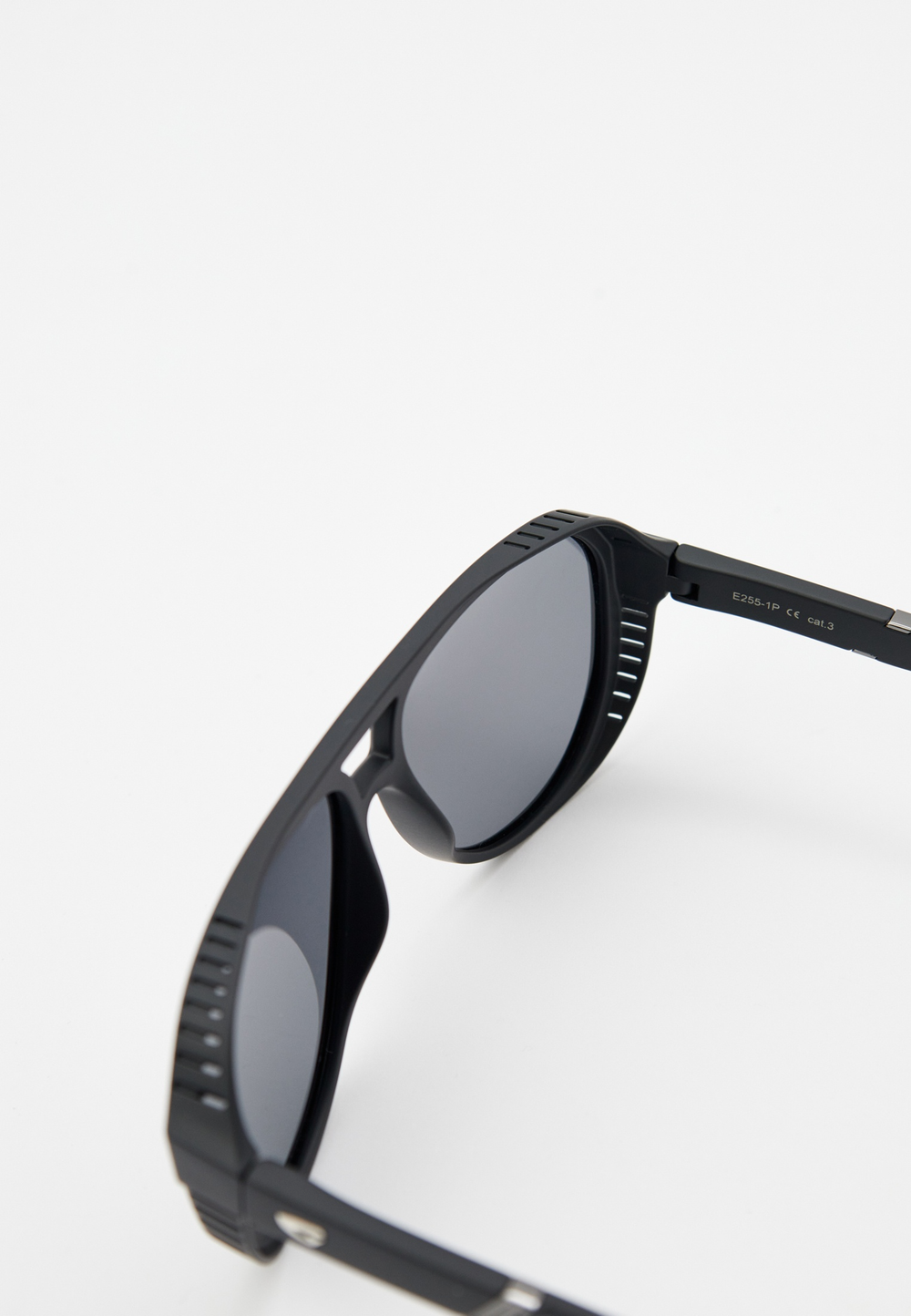 Спортивные очки GOG Rayo / Matt Black / Polarized Flash Lens