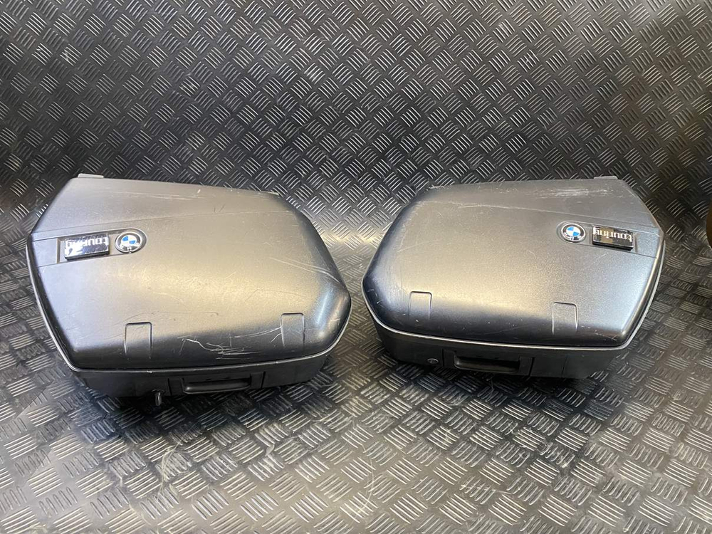 Кофры боковые BMW (с ключем) 053439