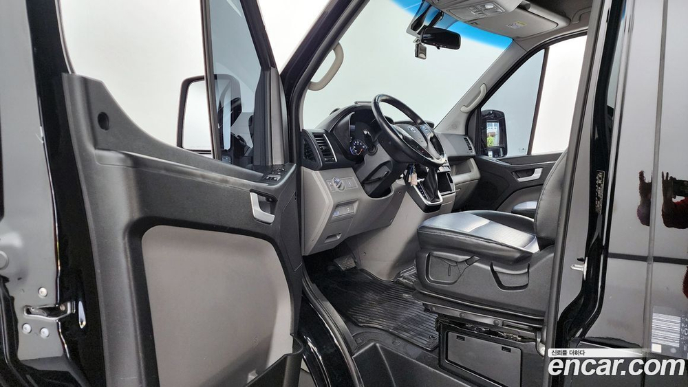Hyundai Solati 15인승 (12.2021)