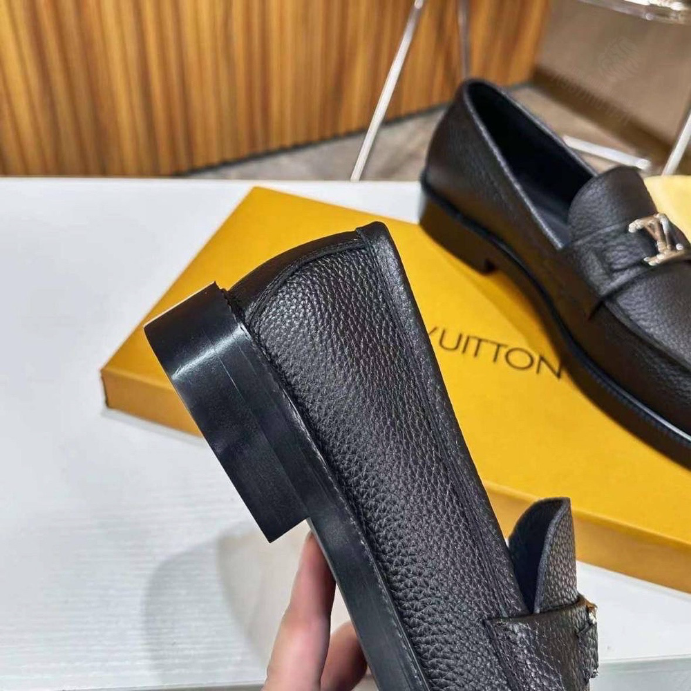 Лоферы Louis Vuitton