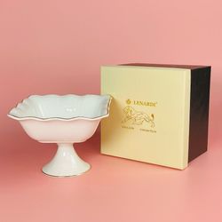 Lenardi 102-150 Квадратная фруктовница 25,5см на ножке АГАТА в под.уп.(х6)Фарфор