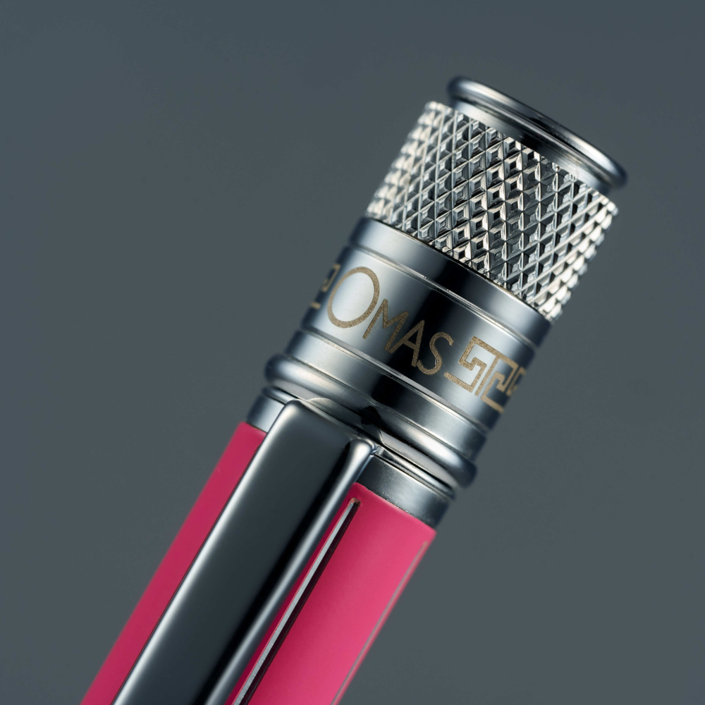 Omas Chic Rose – “Chrome”