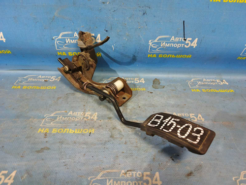 Педаль газа NISSAN SUNNY 2002