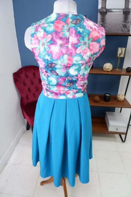 Платье Magda летнее 44 размер, новое