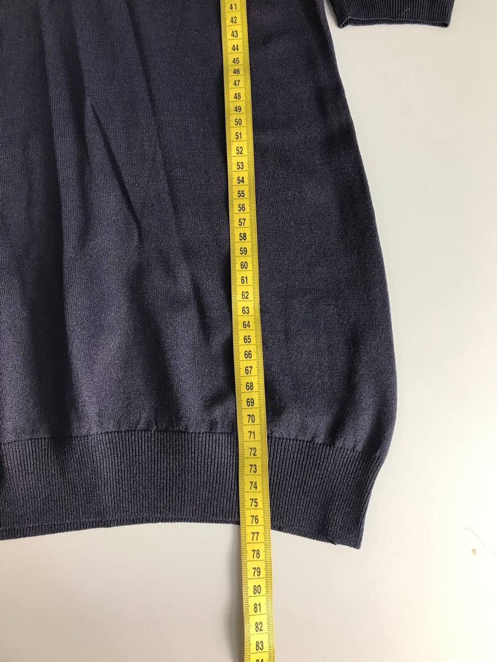 Джемпер стильного оттенка, визуально на 44 размер