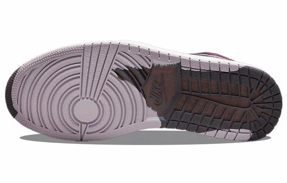 Кроссовки Jordan Air Jordan 1 Element Gore-Tex "Berry" 3M
