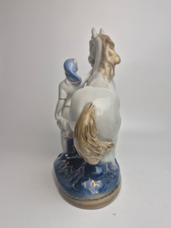 Фарфоровая статуэтка "Колхозница с конем" 1950-1960 гг.