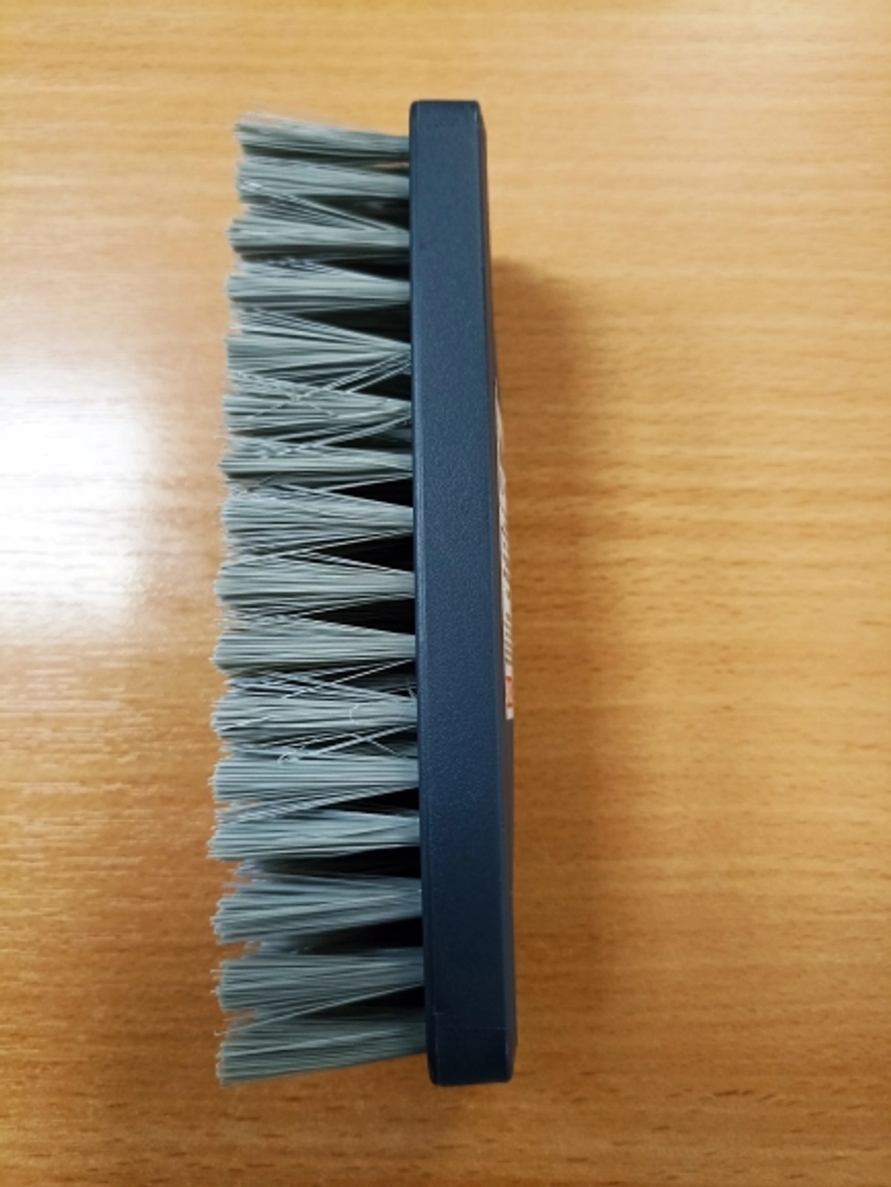 Щетка универсальная 145*52*38 мм темно-серый