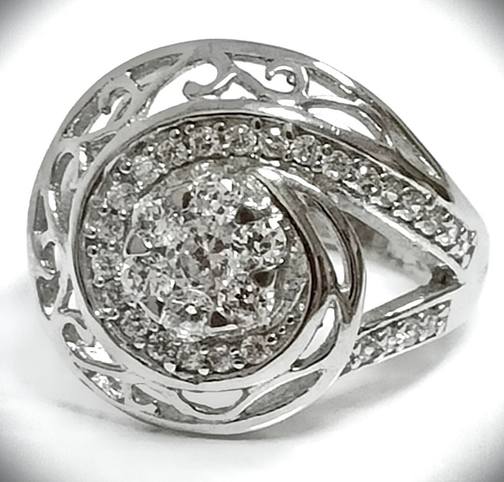 Ювелирное кольцо Эстерелла