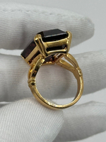 Кольцо с фиолетовым кристаллом