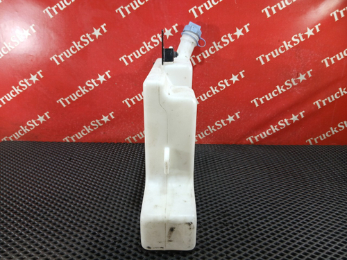 Бачок омывателя лобового стекла 2022г