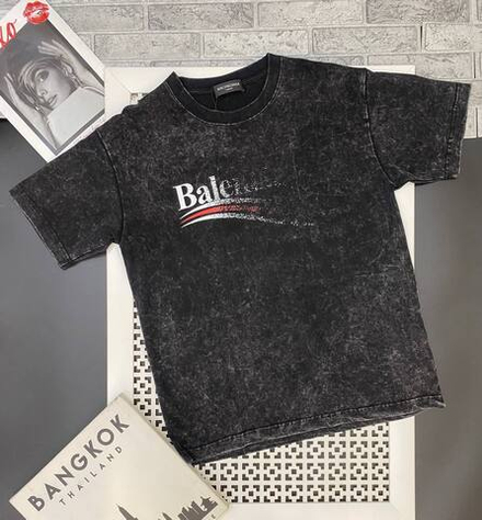 Футболка Balenciaga