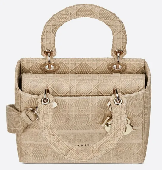 Сумка Dior Lady D-lite, модель среднего формата бежевый