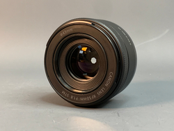 Canon RF 50mm 1.8 STM
