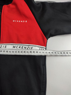 Кофта Mckenzie спортивная на 4-5 лет