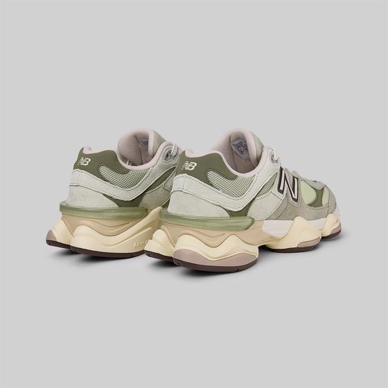 Кроссовки New Balance 9060 
