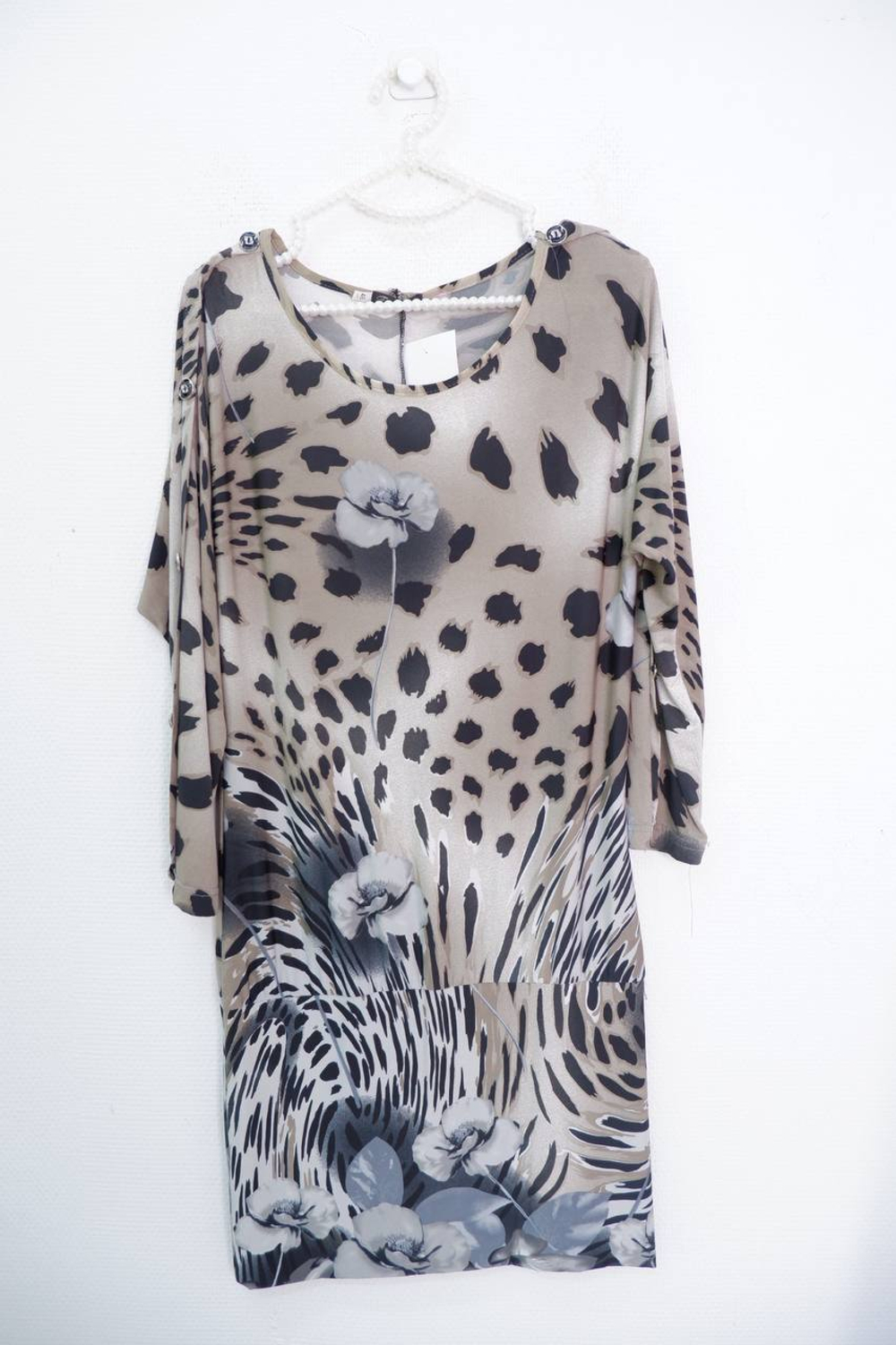 Платье свободное 46 размер, новое