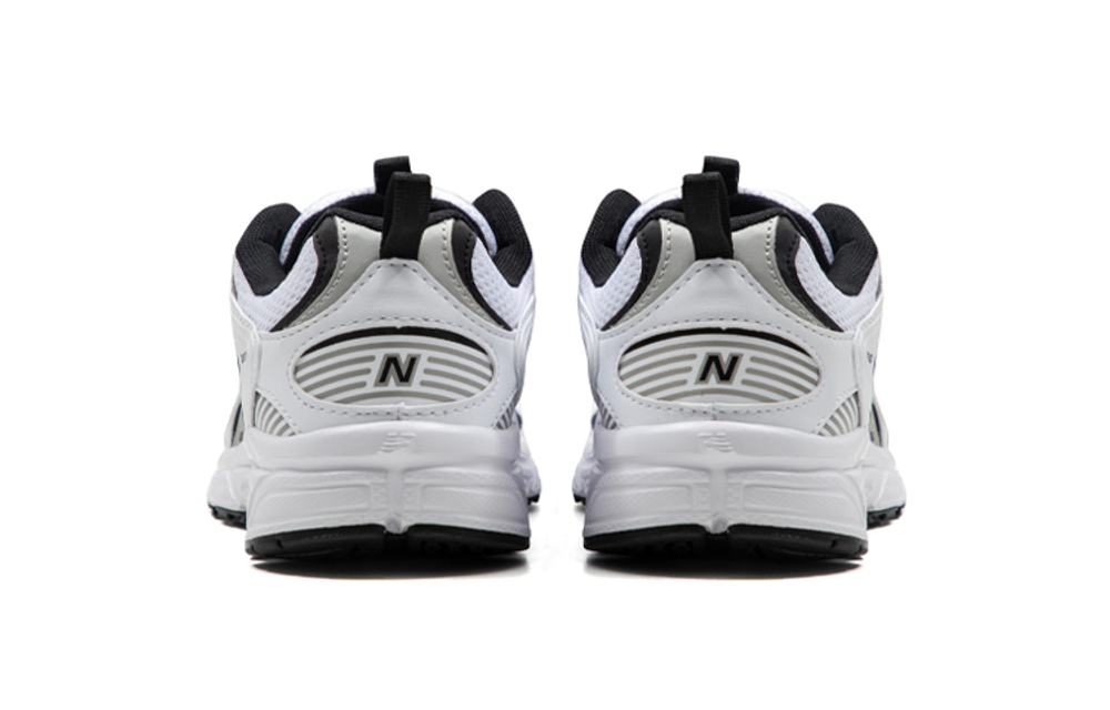 Кроссовки New Balance 408
