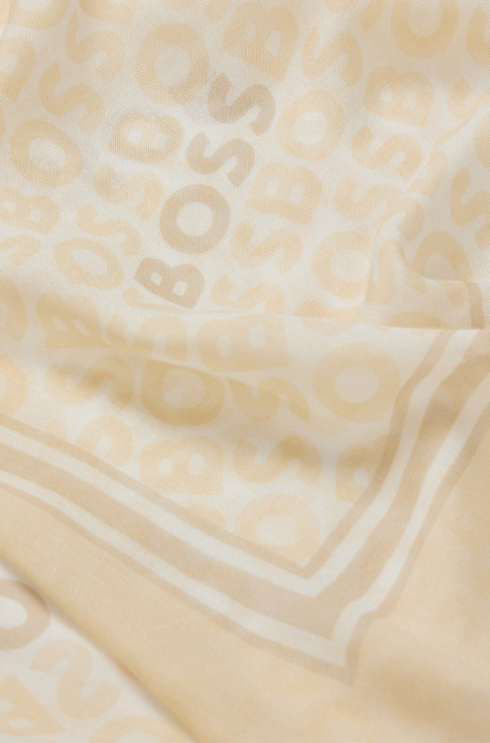 Платок женский BOSS C-Laikyn-2 10251927 01