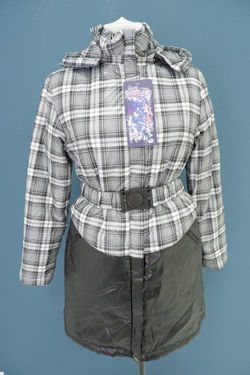 Пальто для девочки Ti-Max на 11 лет, новое