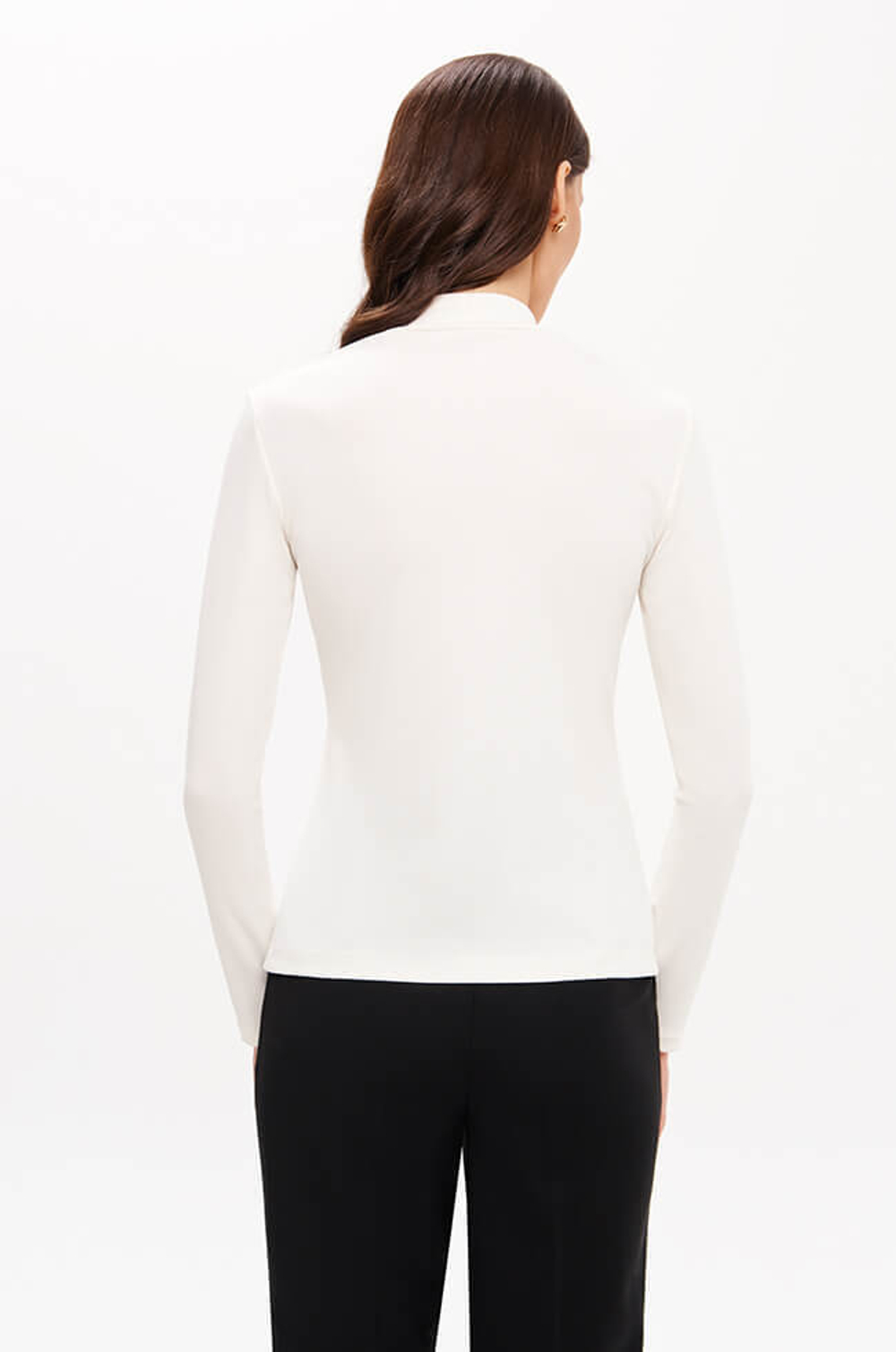 23391 Водолазка женская (молочный)