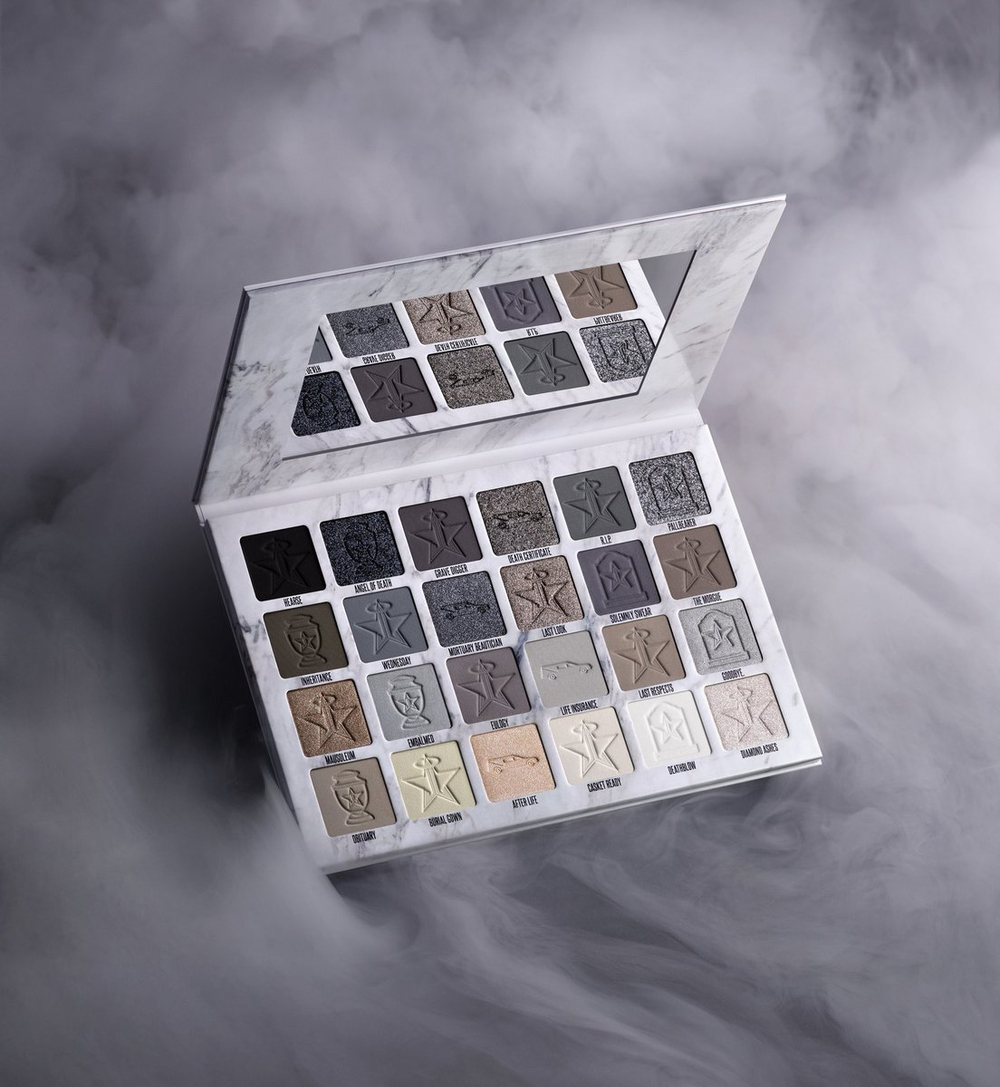 Jeffree Star Cremated palette