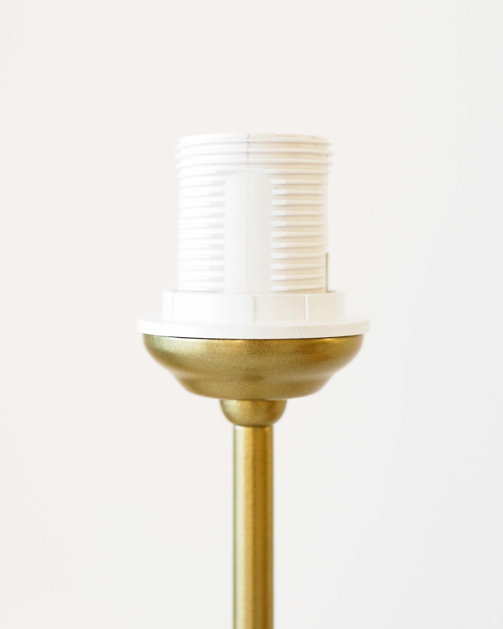 Торшер напольный золотой с белым абажуром в стиле лофт, светильник напольный классический, Дали, E27, 60 Вт