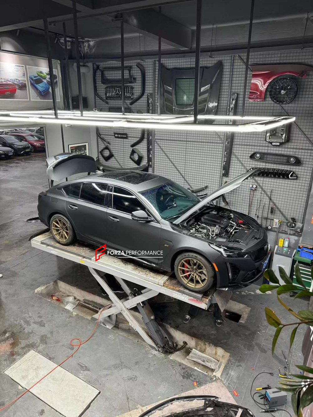 Обвес для CADILLAC CT5 2019 - 2024 Кадиллак