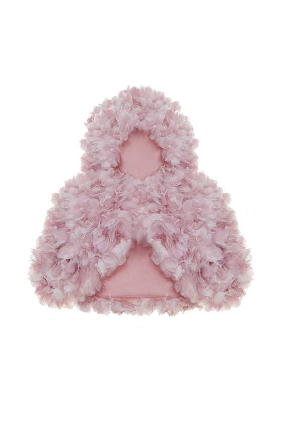 Укороченный кейп с капюшоном и цветочной отделкой