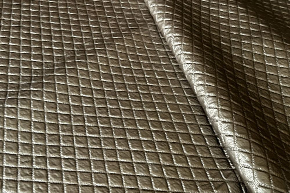 Искусственная кожа Монро 150 платина