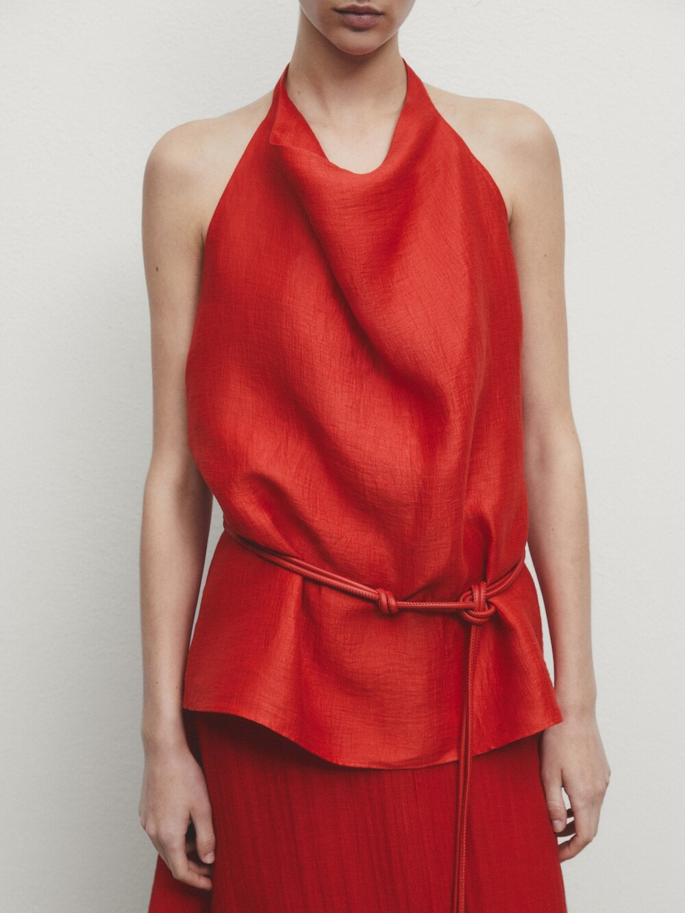 Massimo Dutti Топ с горловиной халтер и открытой спиной, красный