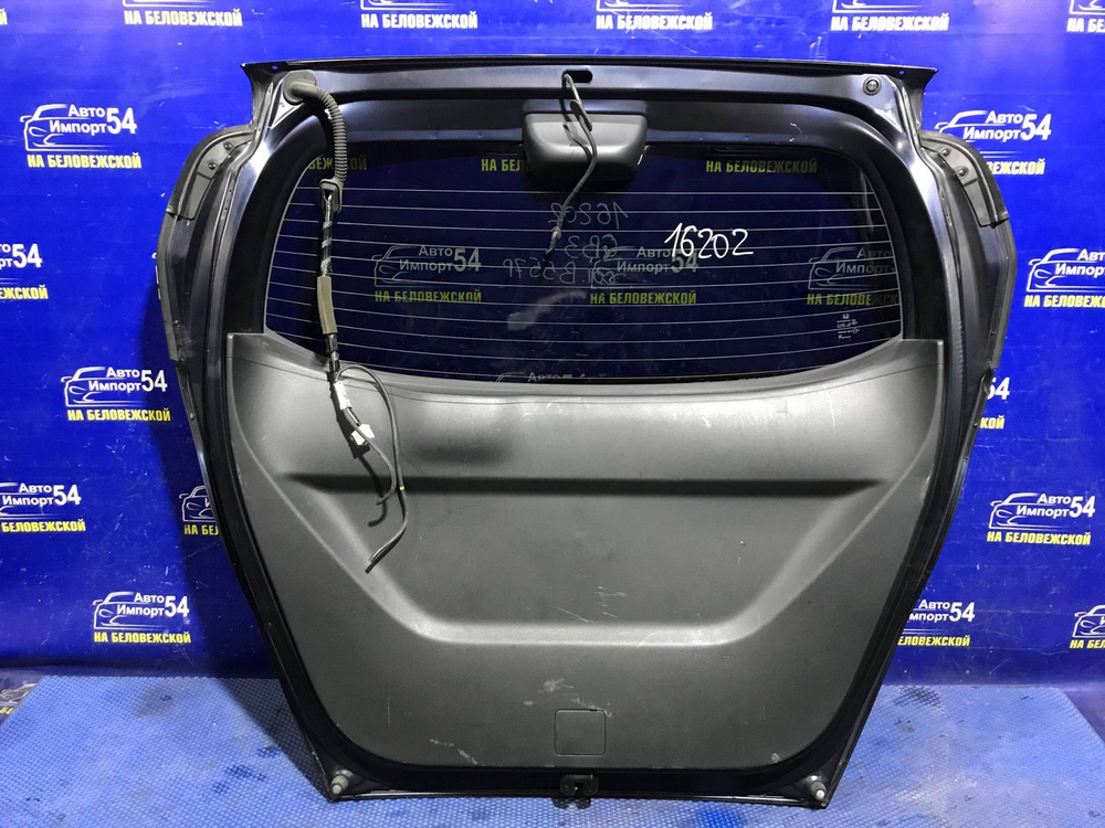 Дверь пятая Honda FREED 2008-2011