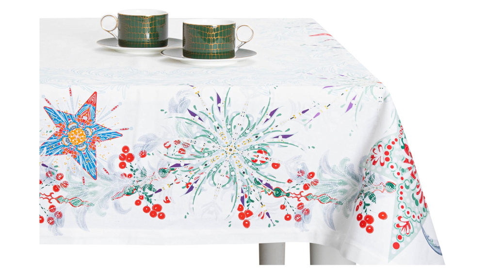 Скатерть 168х350см Mix&Match Home Счастливая звезда белая с принтом