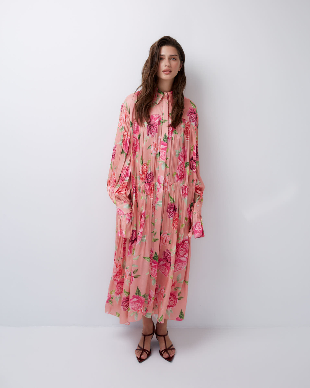 Платье-рубашка из вискозы розы розовый