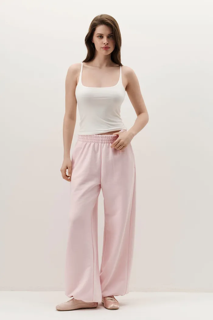 Топ на бретелях из вискозы кремового цвета