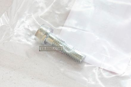 96600-08028-08. BOLT, SOCKET, 8X28