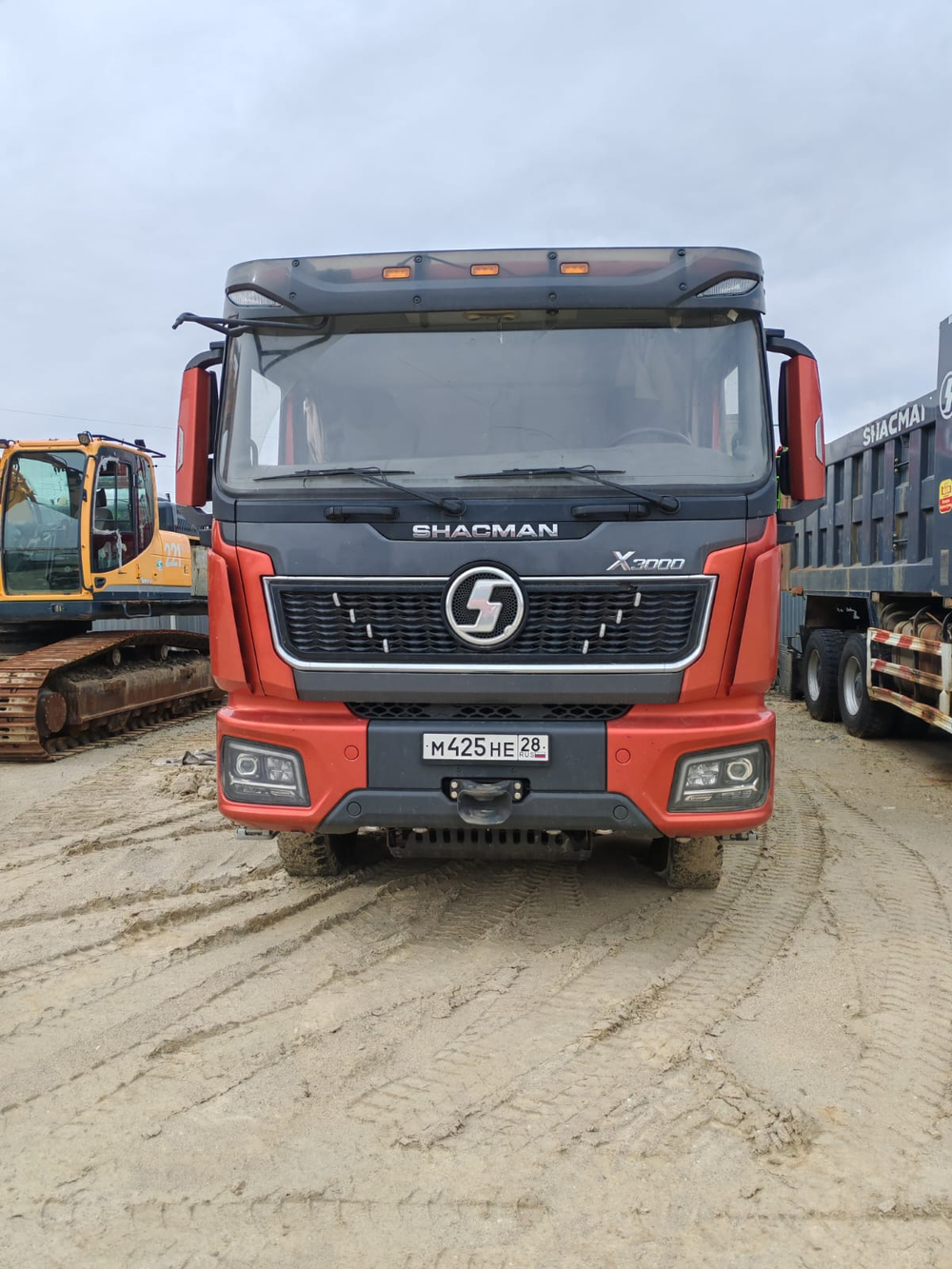 Shacman (Shaanxi) SX* 8x4 Самосвал SX331863366 (Дизельный, 12,5 л, 544 л.с., МТ)