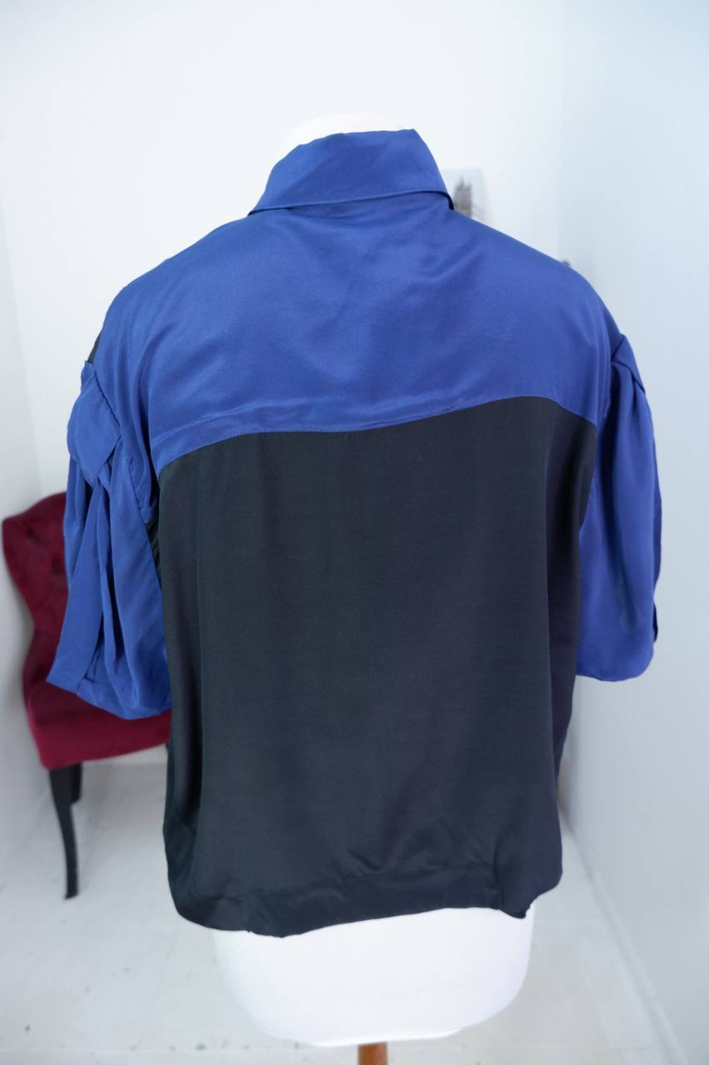 Блузка American Retro шелковая, маркировка 36, визуально 42/44 размер