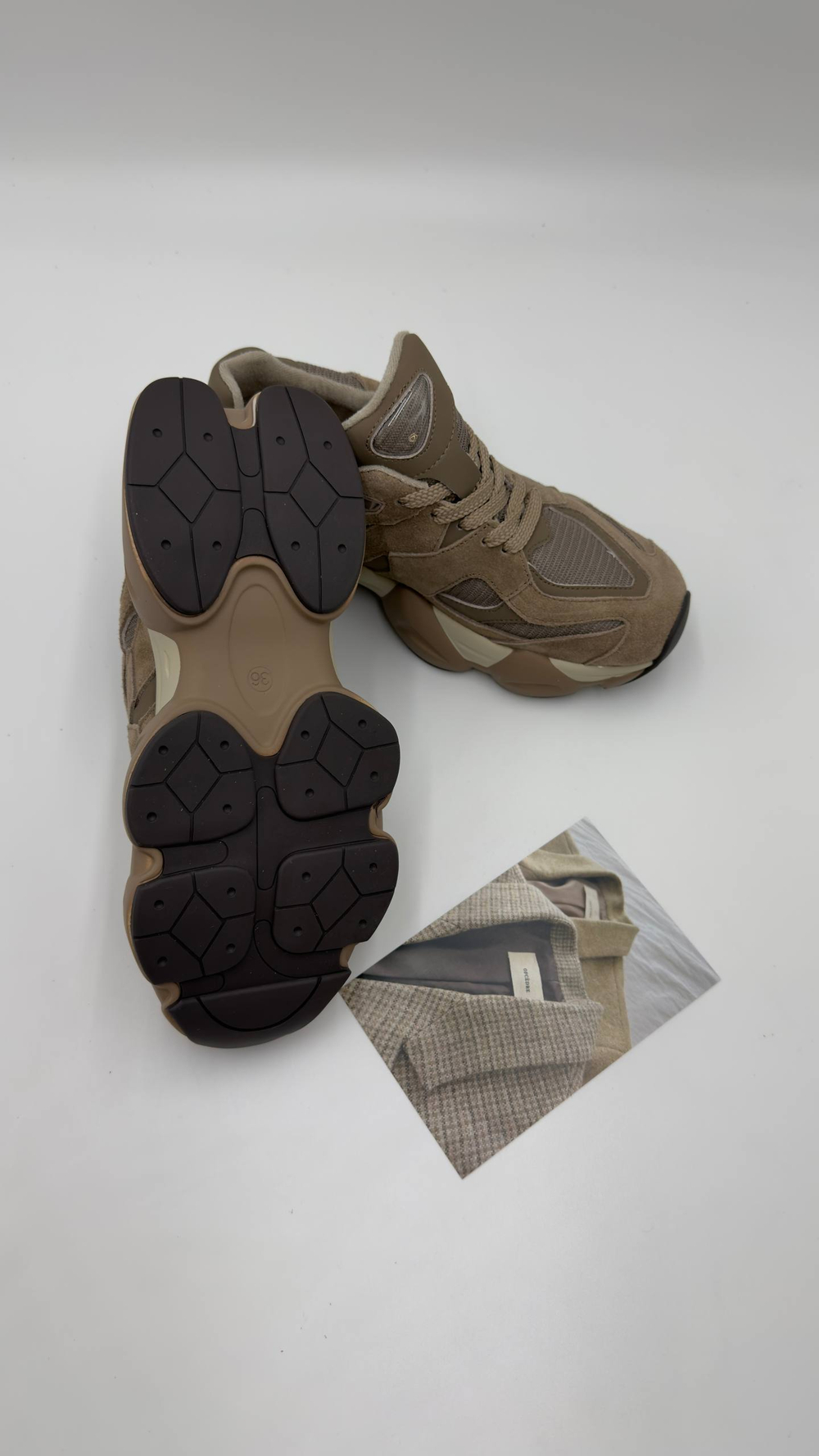 Кроссовки женские натуральная кожа/замша артикул 8888-39 цвет "коричневый"