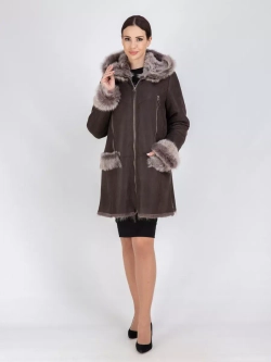 Дубленка натуральная с капюшоном зимняя