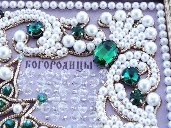 ЖС-10-СИ Набор для вышивания хрустальными камнями Покров Прсв Богородицы (изумрудный)