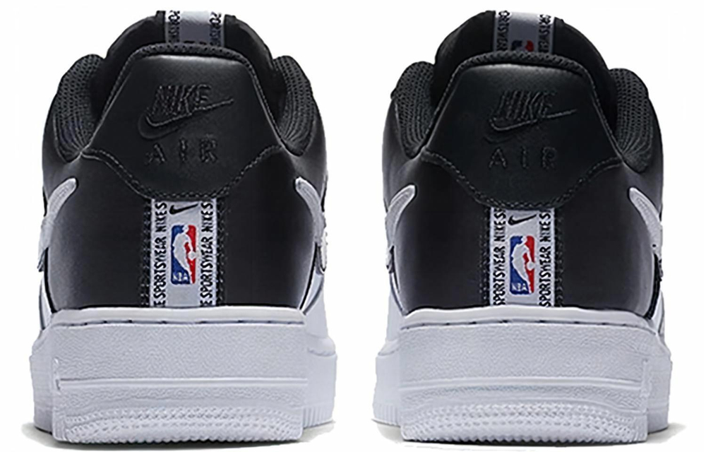 Кроссовки Nike Air Force 1
