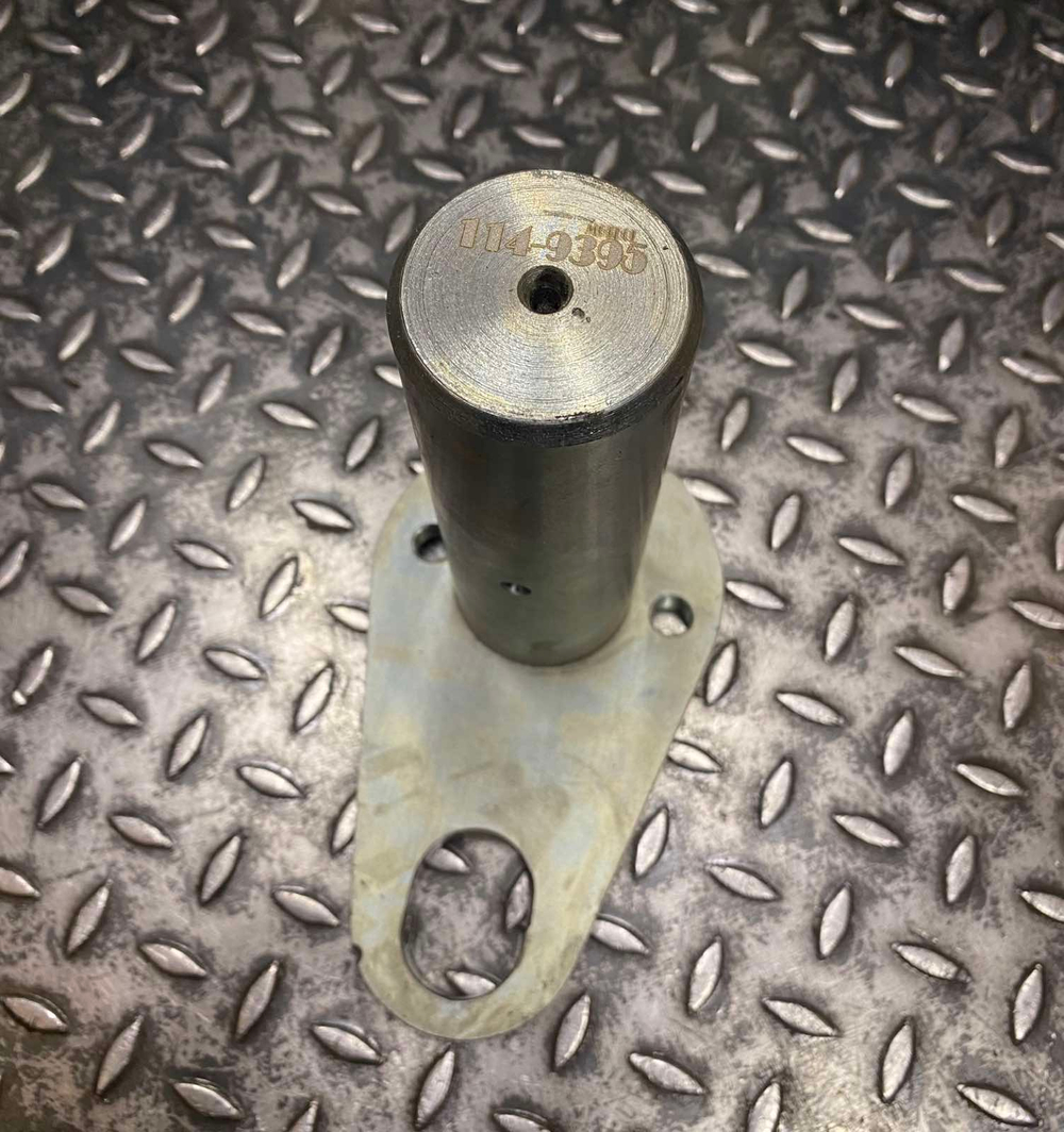 Палец 114-9395