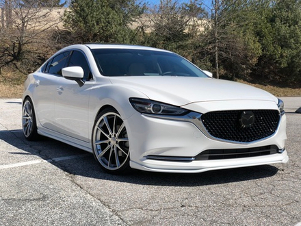 Сплиттер переднего бампера