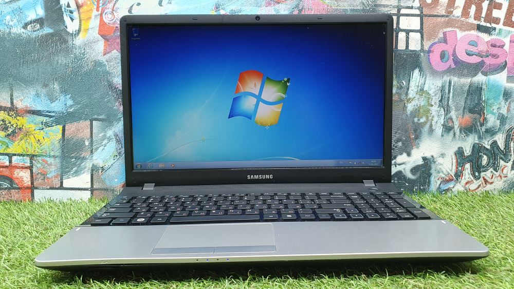 Ноутбук Samsung 4 ядра покупка/продажа