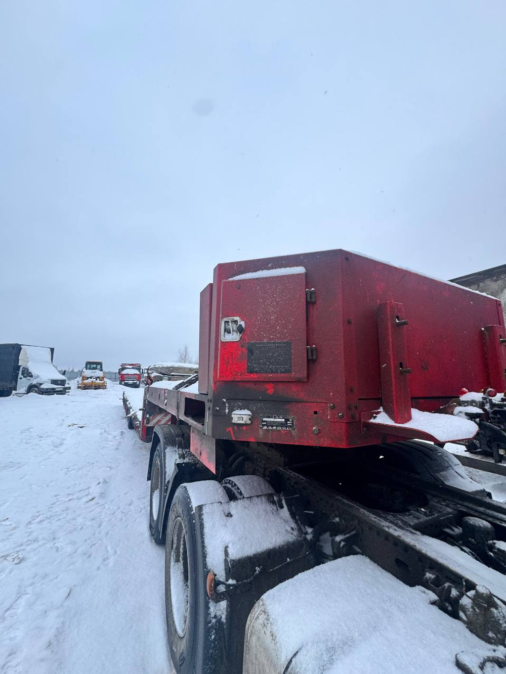 БЕРГЕР 9854* Полуприцеп тяжеловоз 6 осей 9856-0000010-04 (Раздвижной)